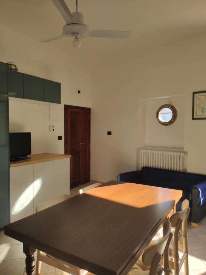 La Casa Di Principino Apartman Giglio Porto Kültér fotó